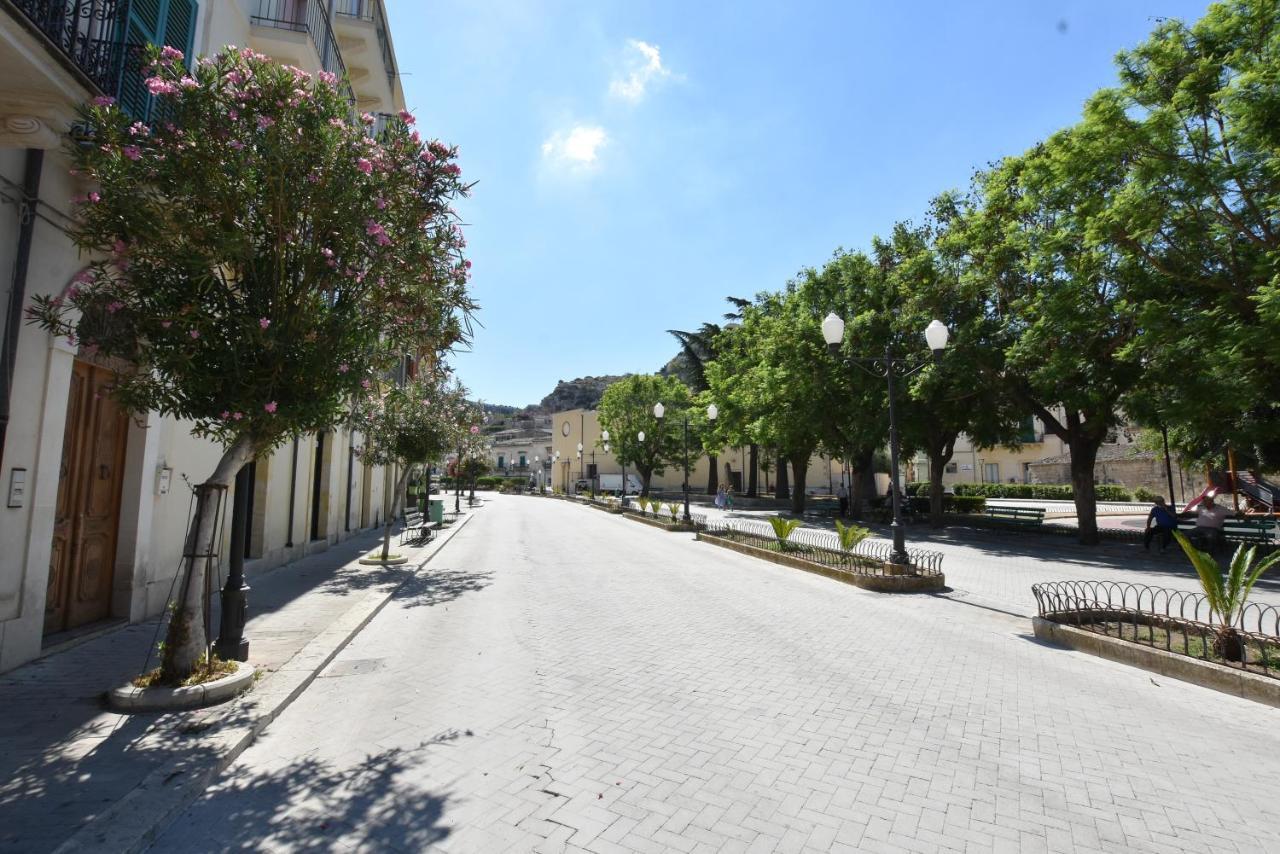 Sicilia Bedda House Bed & Breakfast Scicli Ngoại thất bức ảnh