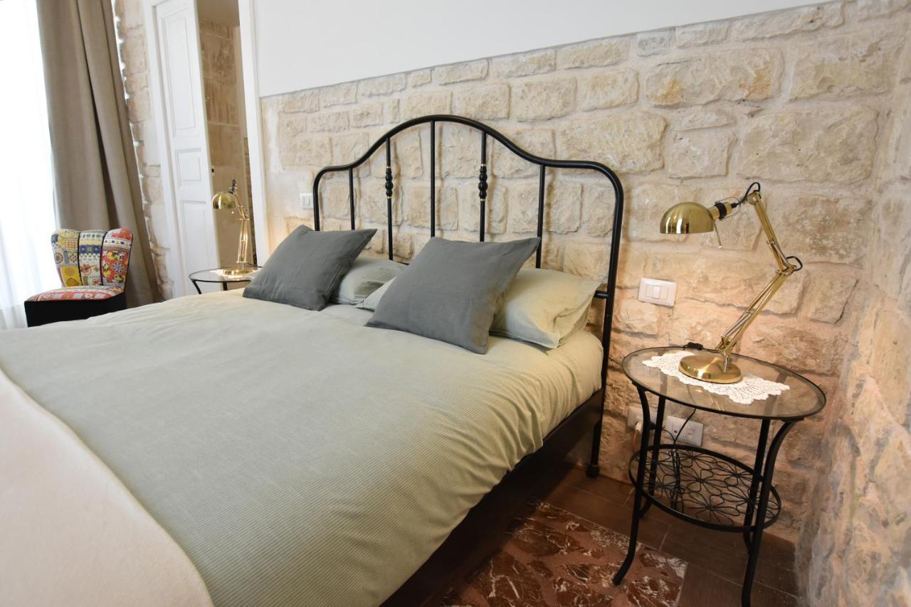 Sicilia Bedda House Bed & Breakfast Scicli Ngoại thất bức ảnh
