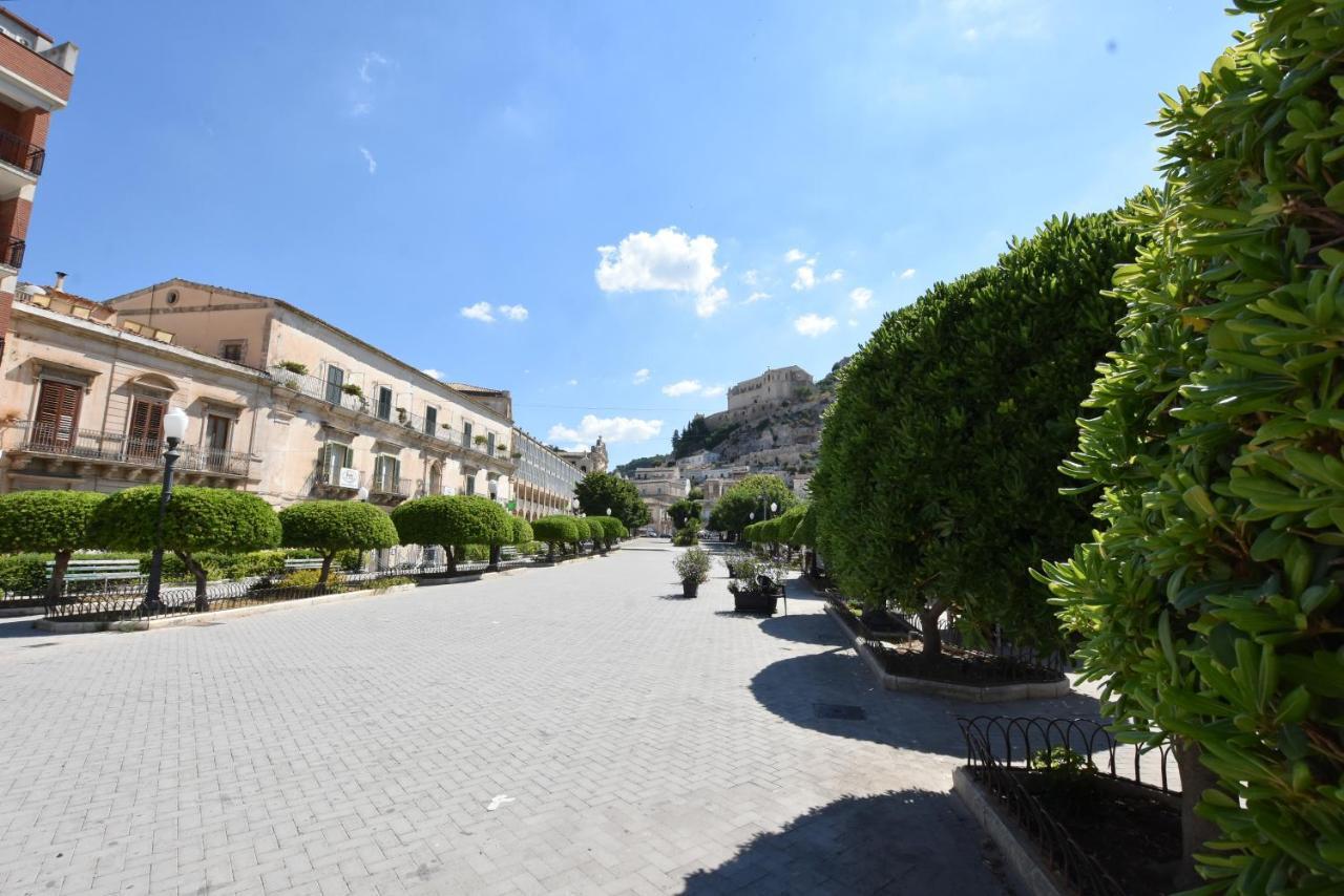 Sicilia Bedda House Bed & Breakfast Scicli Ngoại thất bức ảnh